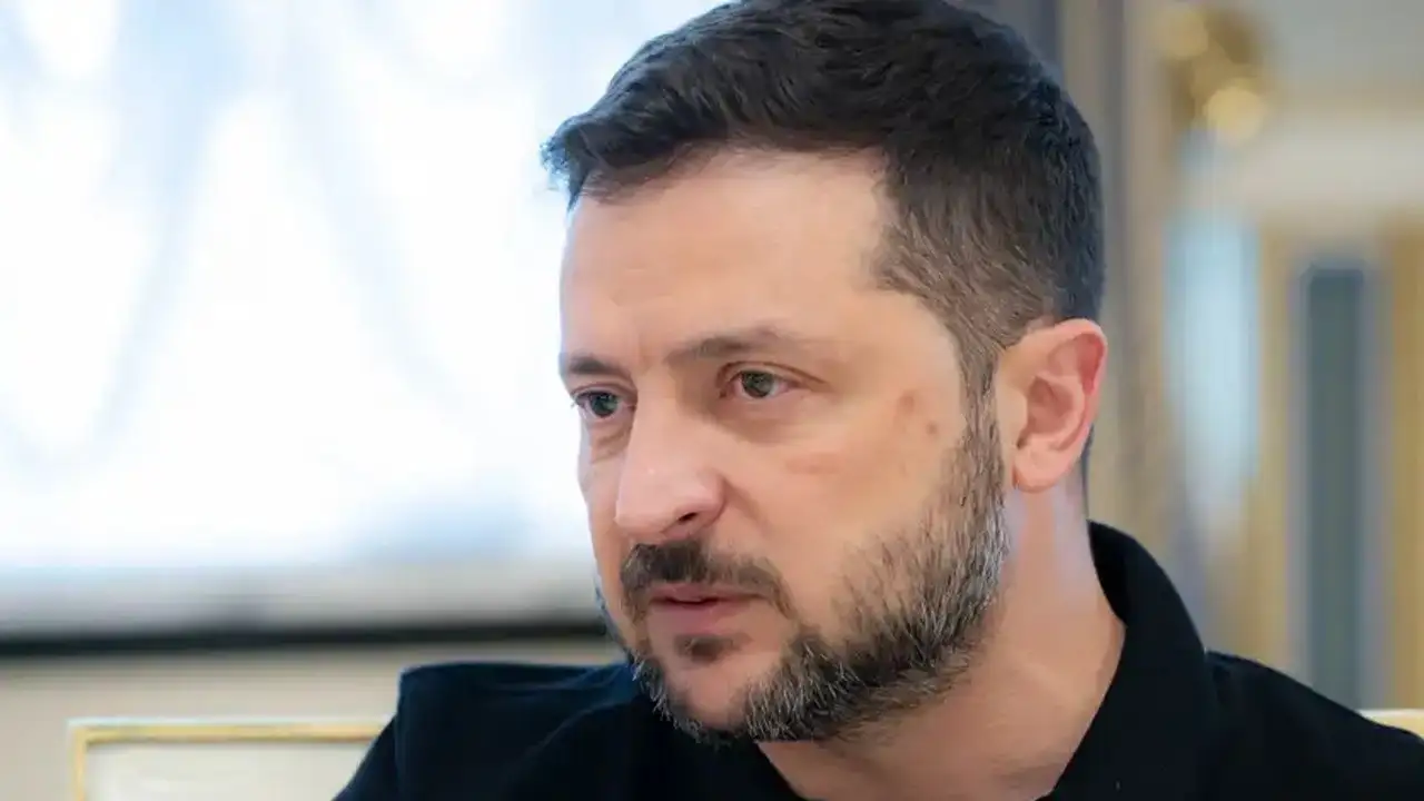 Zelenskiy Putin bilan uchrashuv qaysi davlatlarda bo‘lishi mumkinligini aytdi