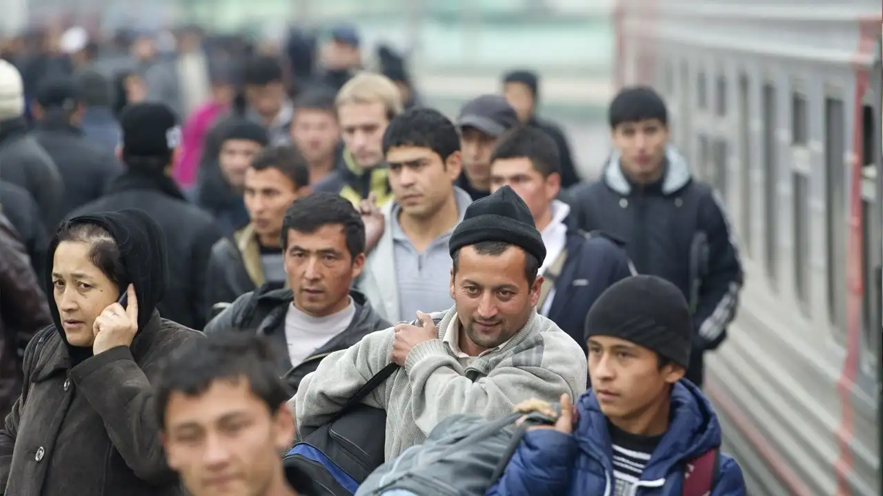 Rossiyada ba’zi migrantlarga umrbod kirish taqiqlanishi taklif etildi