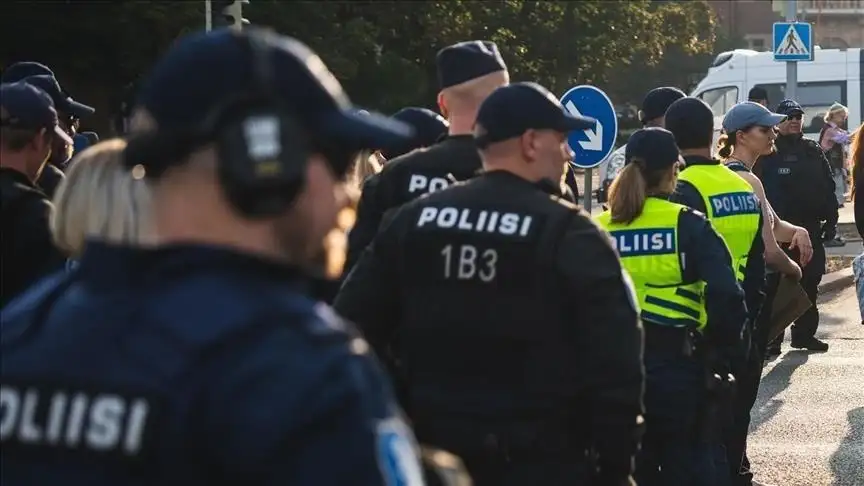 Finlyandiya Prezidentiga “noqulay savol” bergan jurnalistni politsiya hibsga oldi