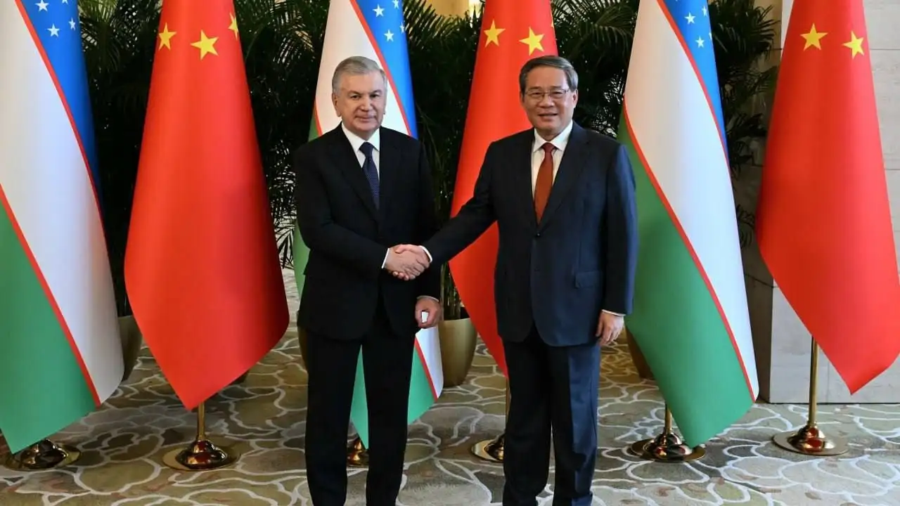 O‘zbekiston Prezidenti Xitoy Davlat kengashi Bosh vaziri bilan uchrashuv o‘tkazdi