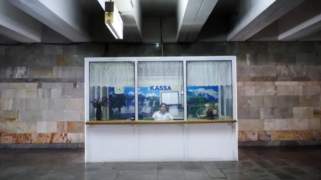 Toshkent metrosida kassa operatori lavozimlari bosqichma-bosqich tugatiladi
