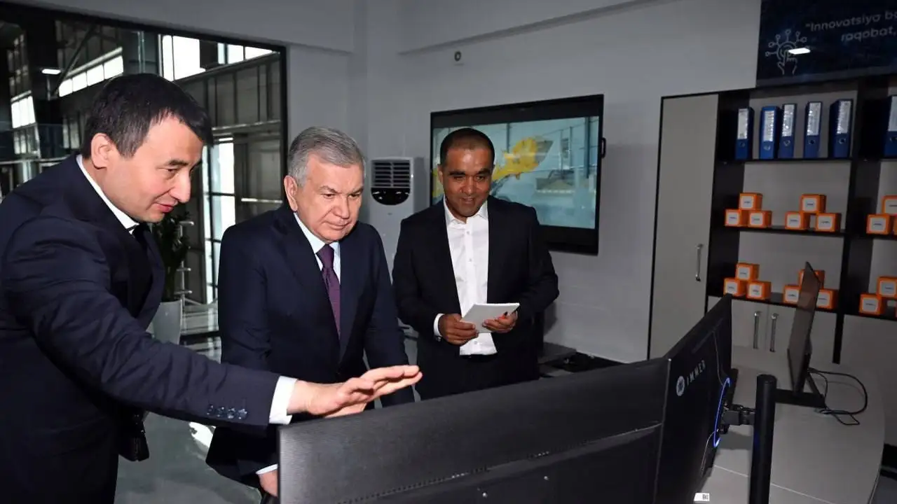 Prezident Chustdagi 40 mln dollarlik gaz-beton bloki ishlab chiqarish majmuasini ko‘zdan kechirdi