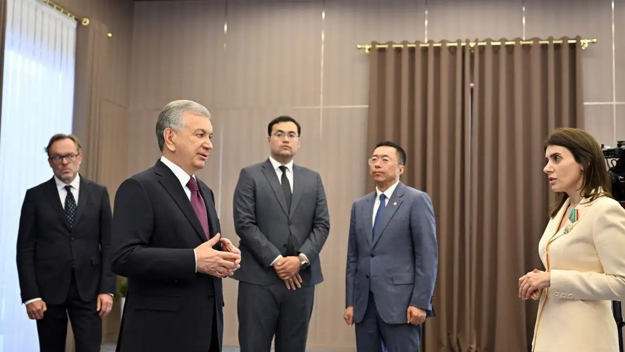 Shavkat Mirziyoyev O‘zbekiston Milliy muzeyiga asos soldi